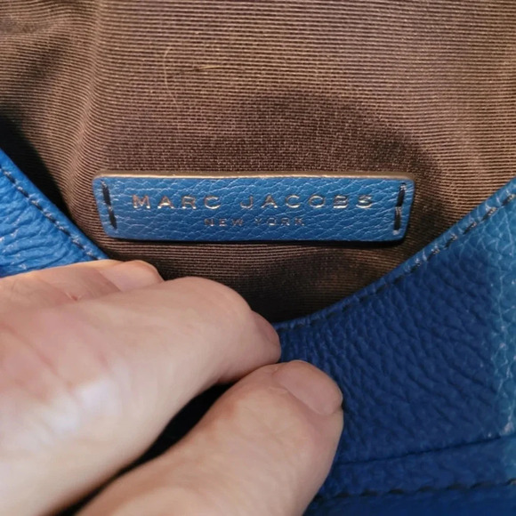 Marc Jacobs electric blue crossbody - Picture 10 of 10